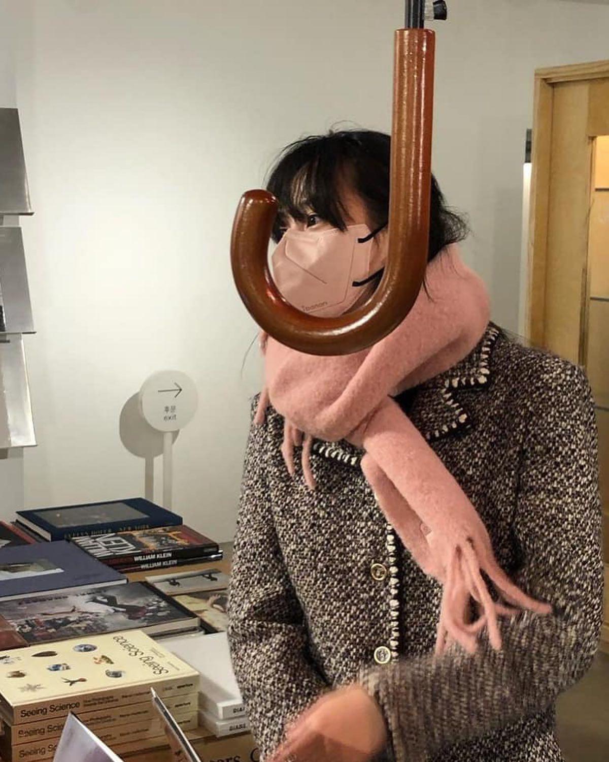 윤승아 수수 데일리룩🤎🤍 이미지7