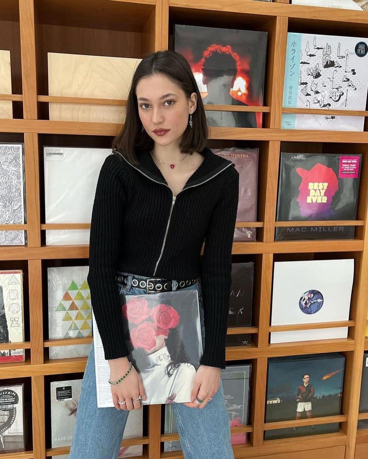 하프집업의 매력🖤 이미지1