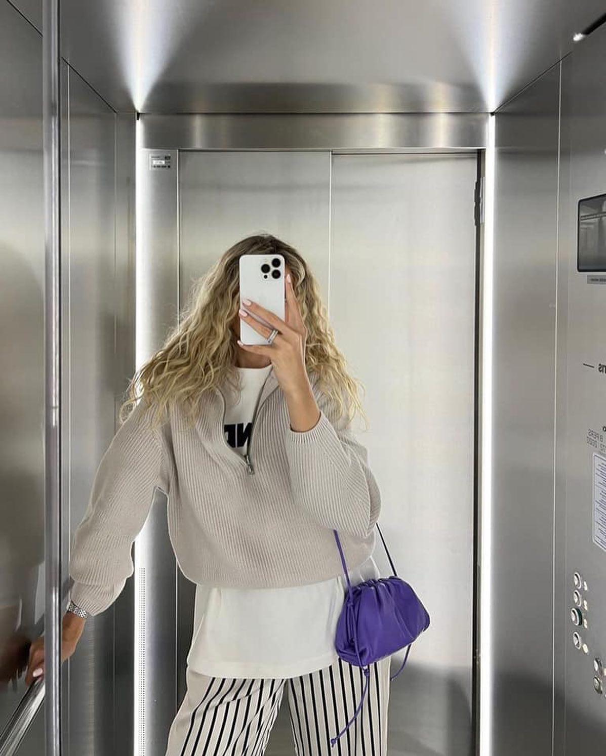 하프집업의 매력🖤 이미지5