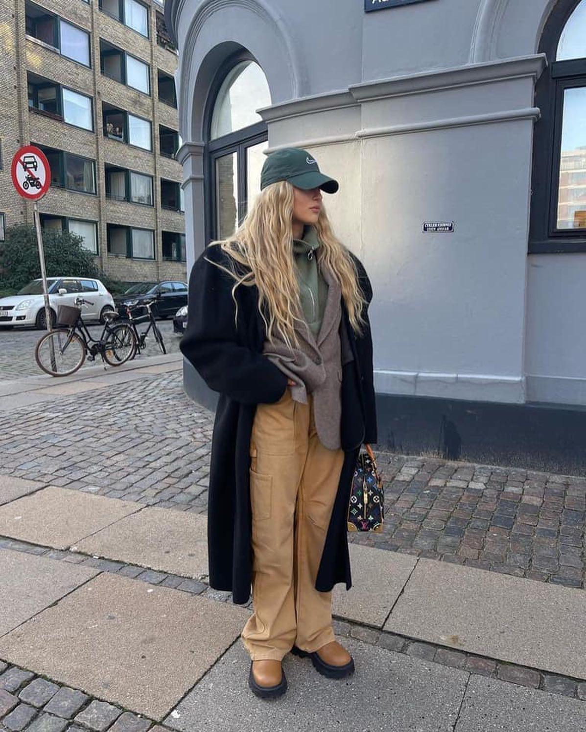 하프집업의 매력🖤 이미지6