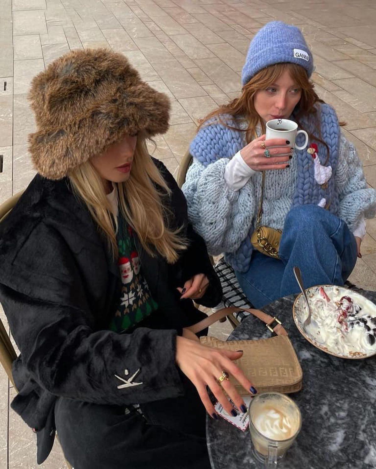 같이 데일리룩 멋지게👭🏻💙 이미지1