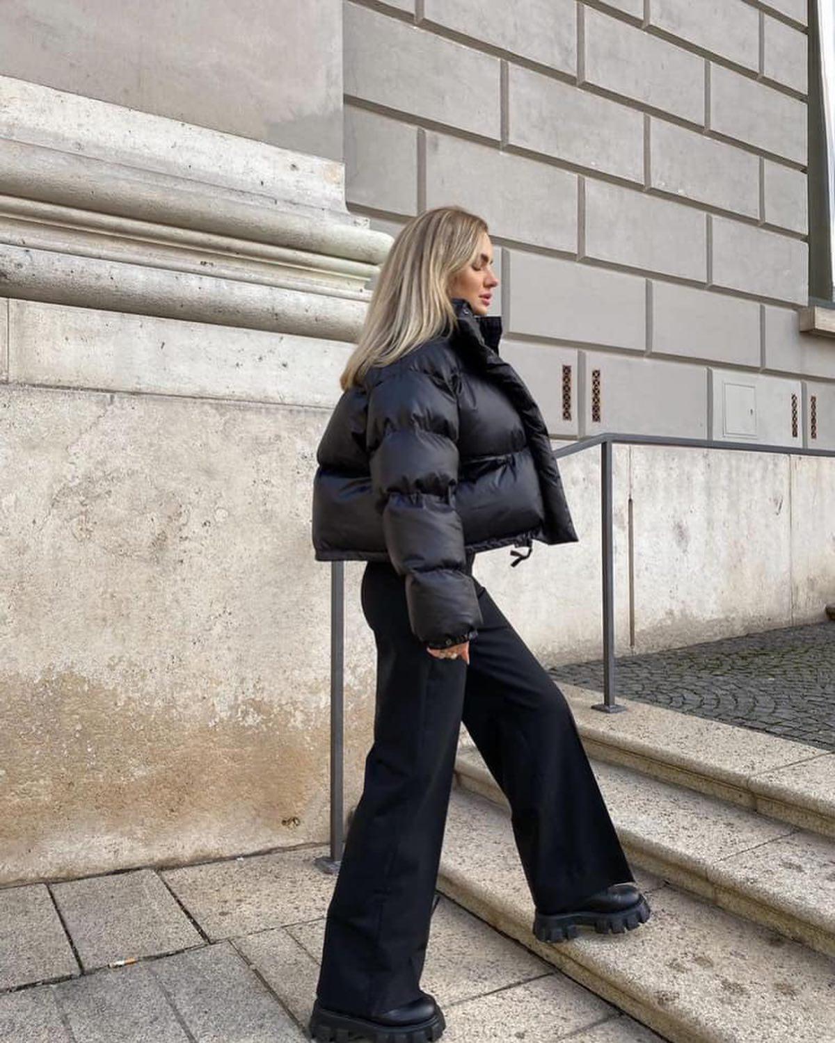 코트 대신 블랙패딩😎🖤 이미지4