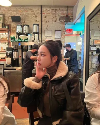 비현실적인 미모@카리나🦋💙 이미지