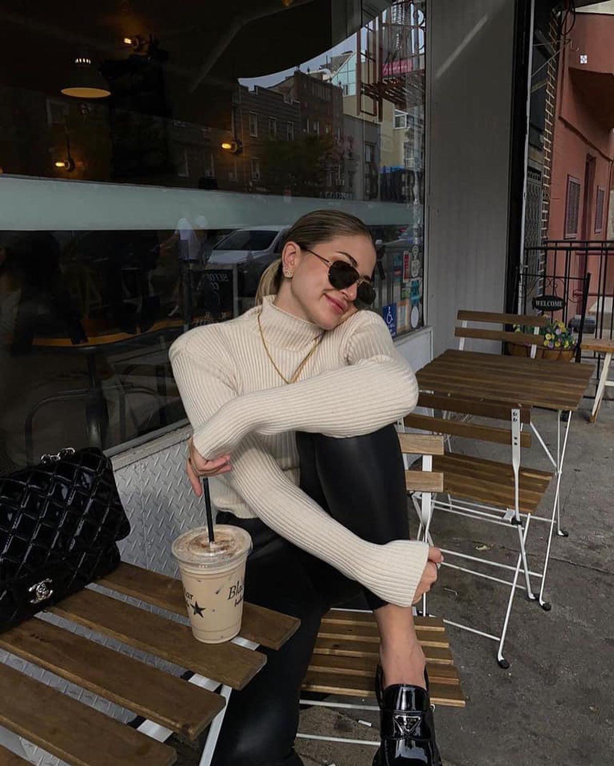 어디에나 멋진@프라다 로퍼🖤 이미지2