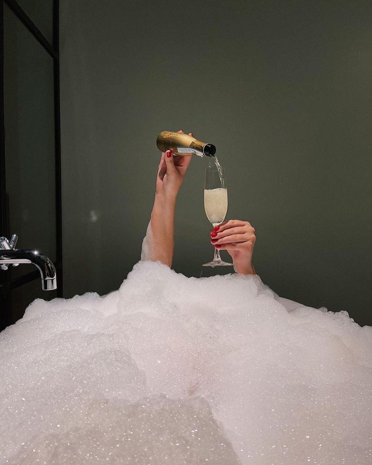 이번 주말 무드는 @요렇게🥂 이미지1