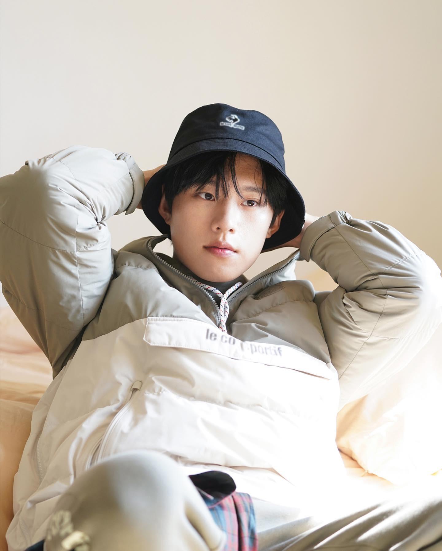 서브병 유발 남친룩🖤🤍@김성철 이미지4