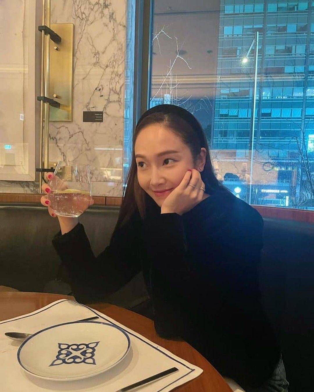 요즘 예뻐 보여 긴생머리👀🖤 이미지6