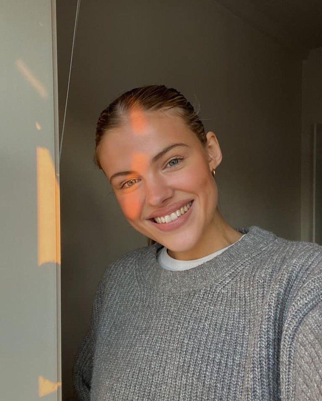 요즘 땡겨 @미니멀 메이크업💄 이미지4