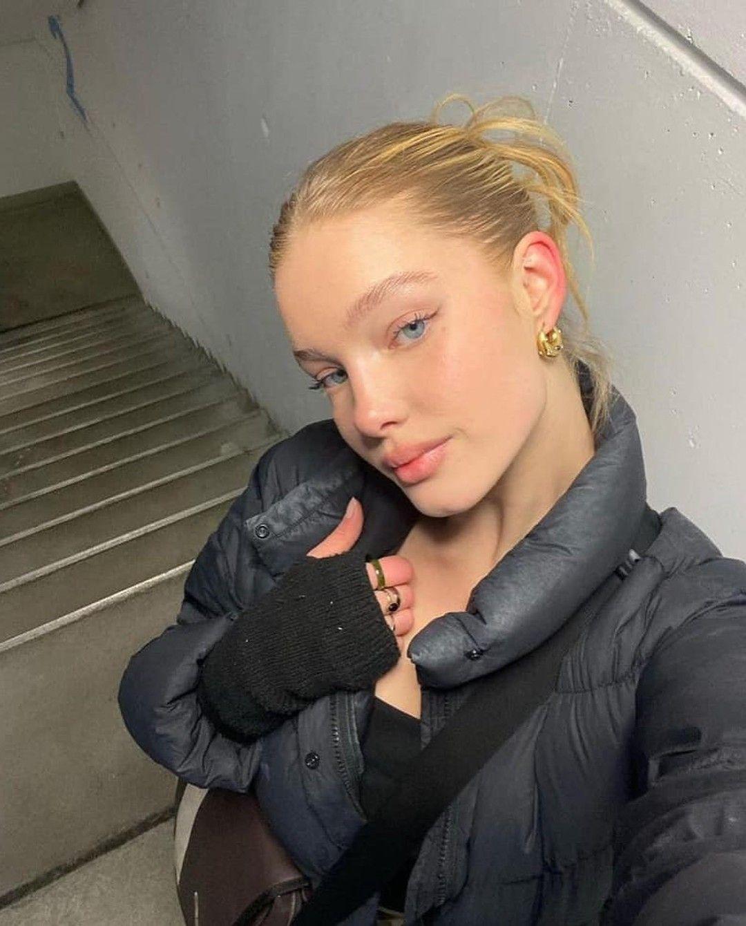 요즘 땡겨 @미니멀 메이크업💄 이미지6