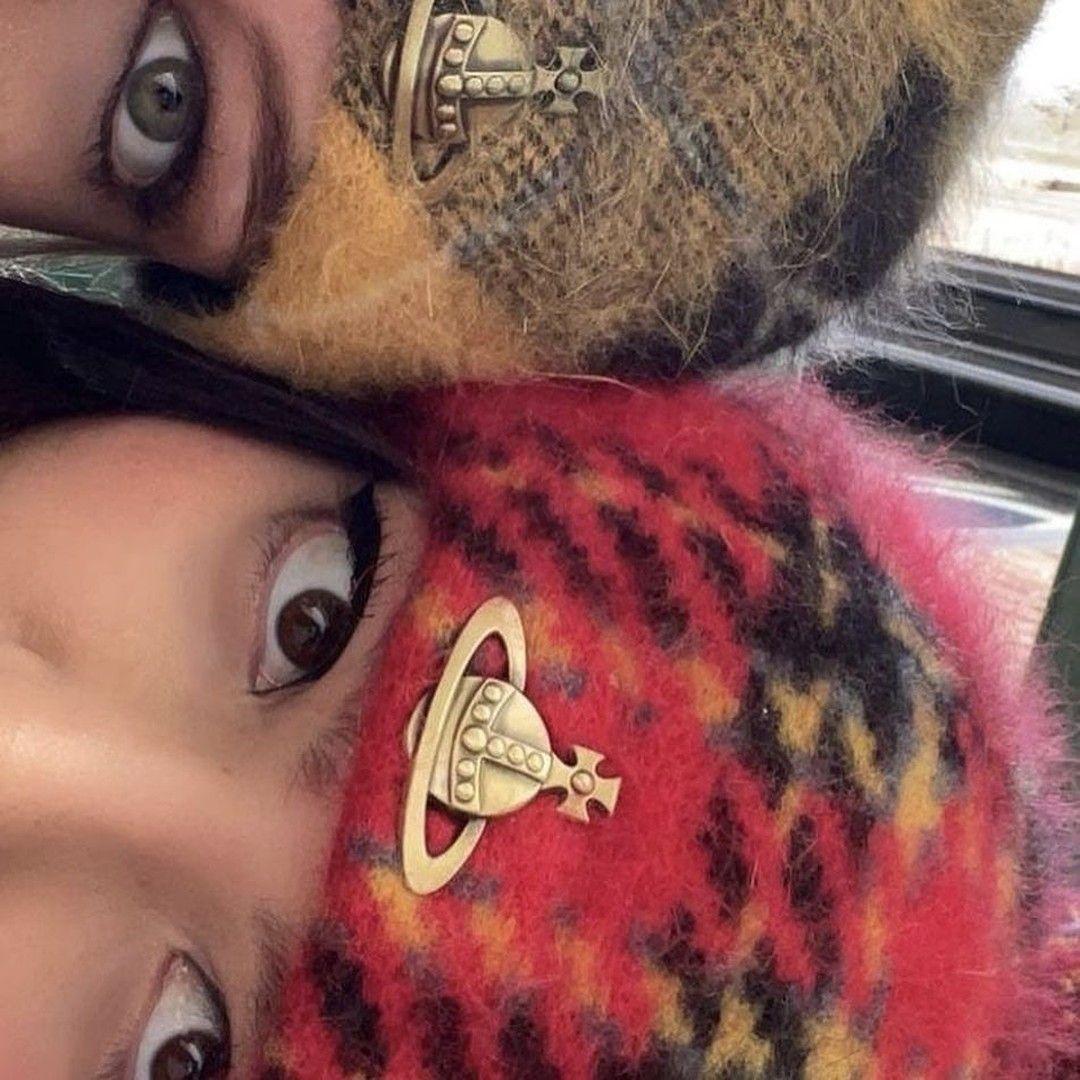 모여라 @비비안걸 🪐 이미지"