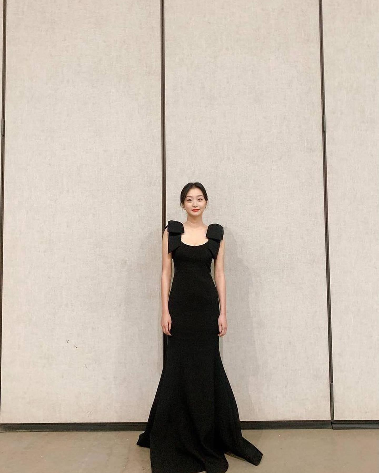 김다미 온오프 일상🎬💛@국연수 이미지6