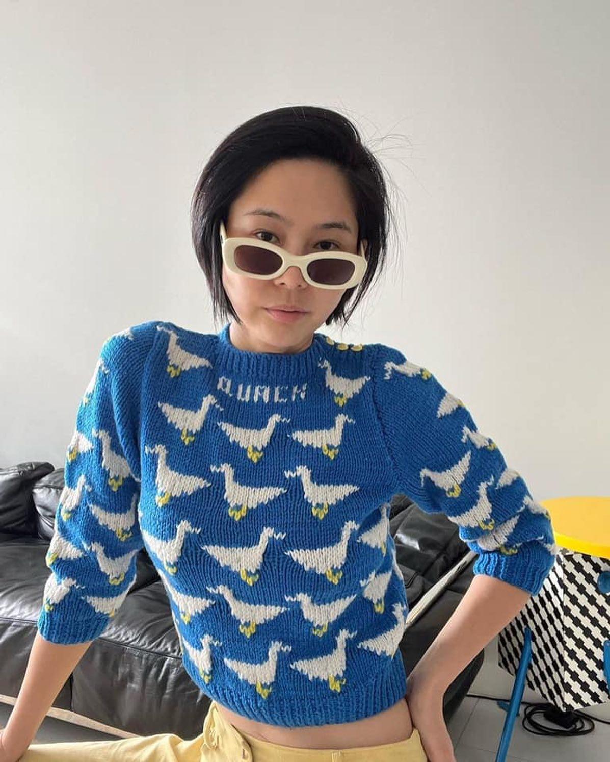 나영언니 썬글 코디😎🖤💙 이미지2