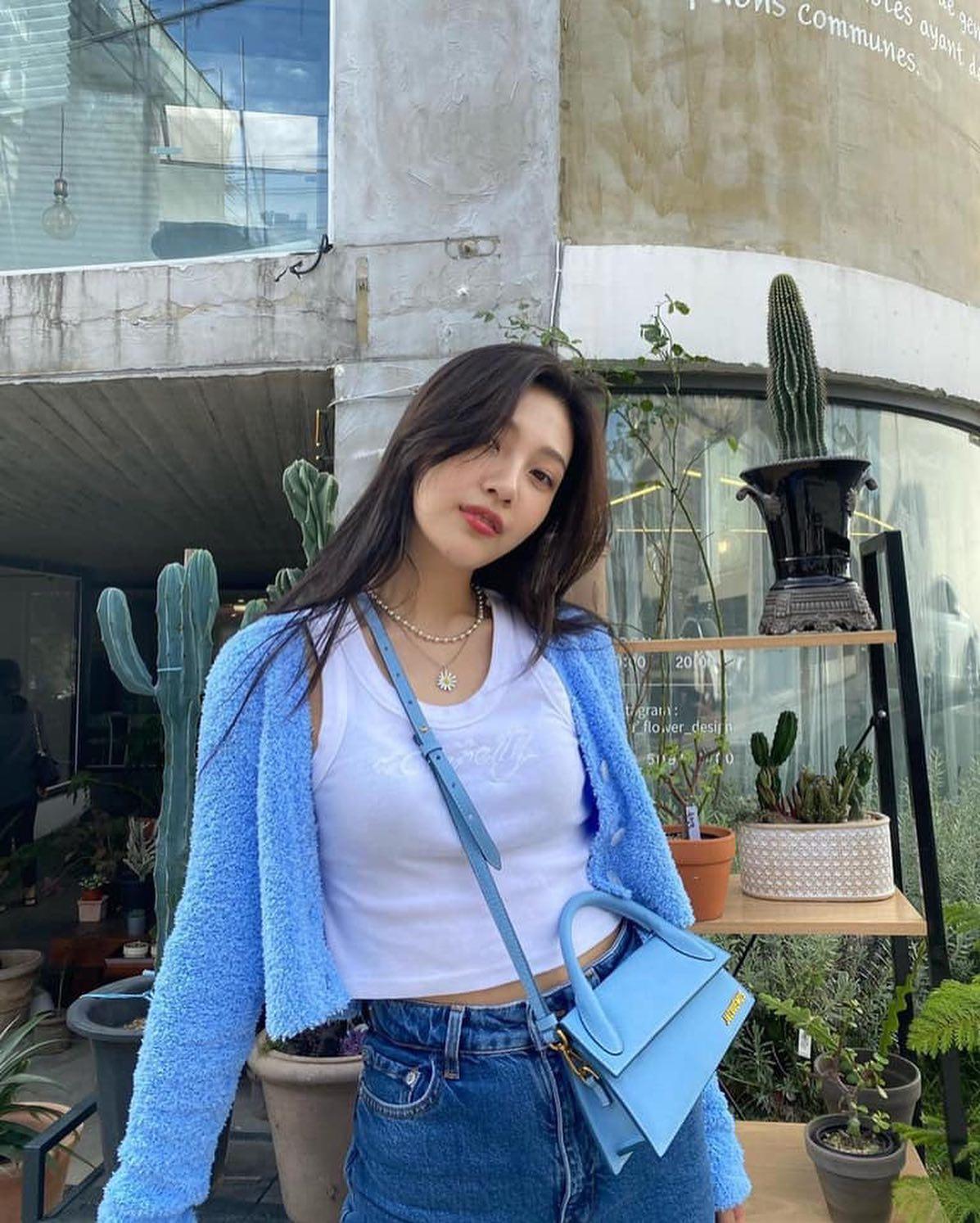 자신있게 크롭니트 입기💚💗 이미지4