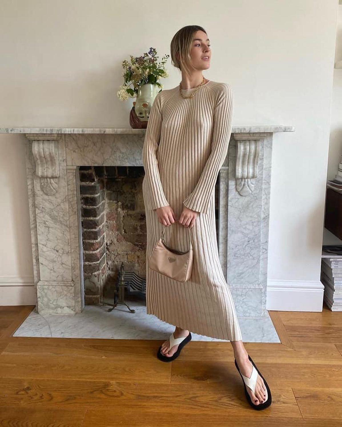 니트원피스로 여리여리🧶🤎 이미지5