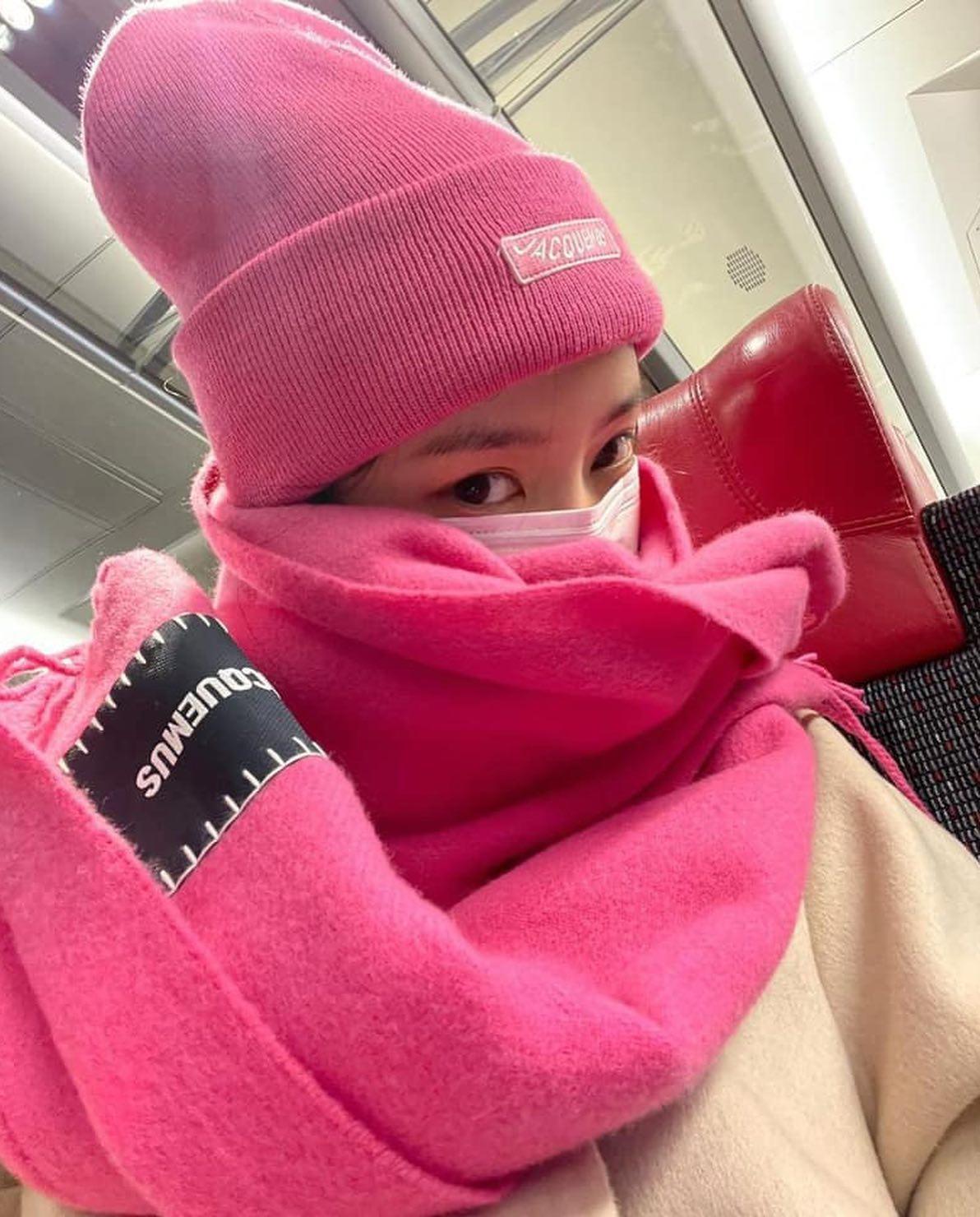 언니들의 비니 코디 참고해🖤💖 이미지