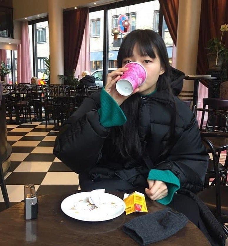 독보적 분위기@이솜 데일리🤍 이미지3