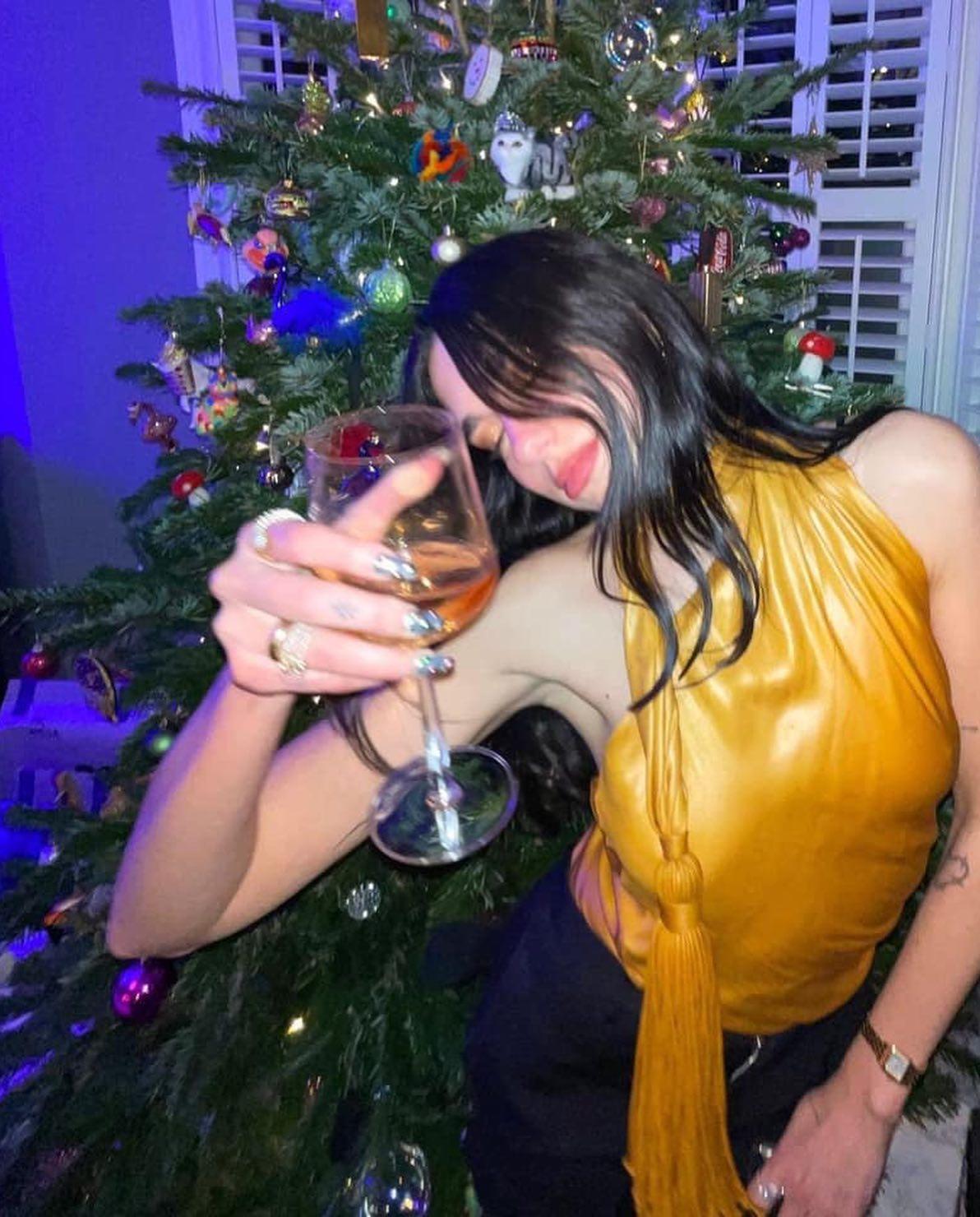 셀럽들의 연말 파티❤️🎄✨ 이미지4