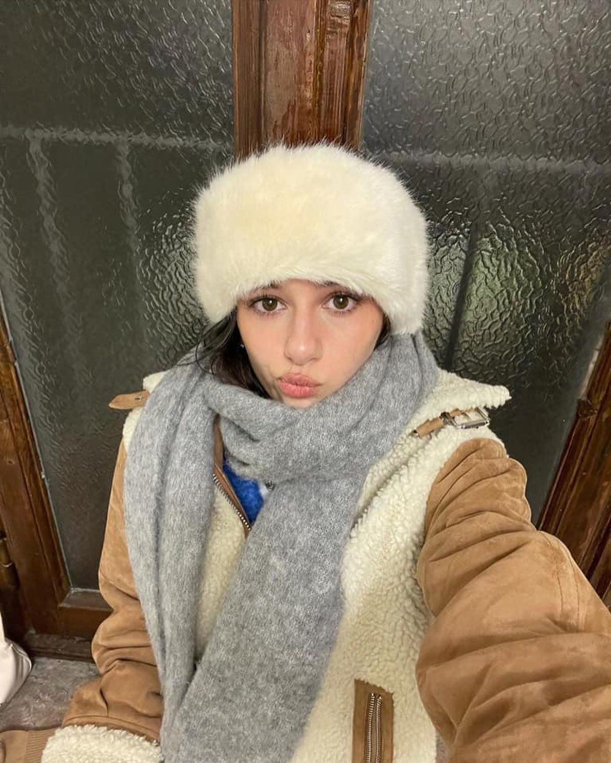 한파엔 목도리 두르기🧣💙🌈 이미지7