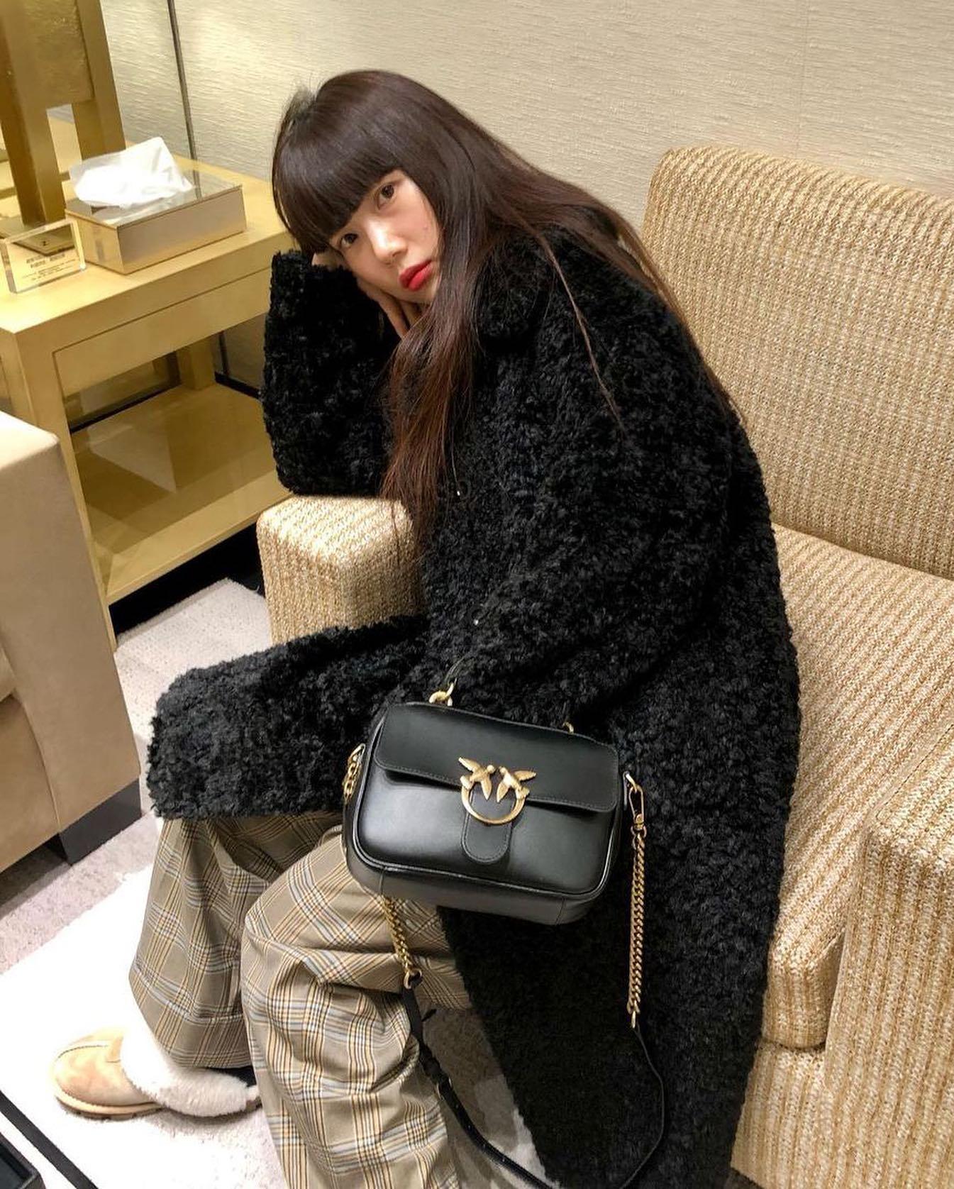 요즘 자주 보이는🕊💛@로고백 이미지3