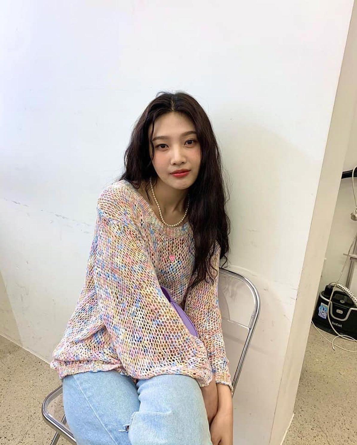 화사한 니트 입고싶은 날💚🌼 이미지