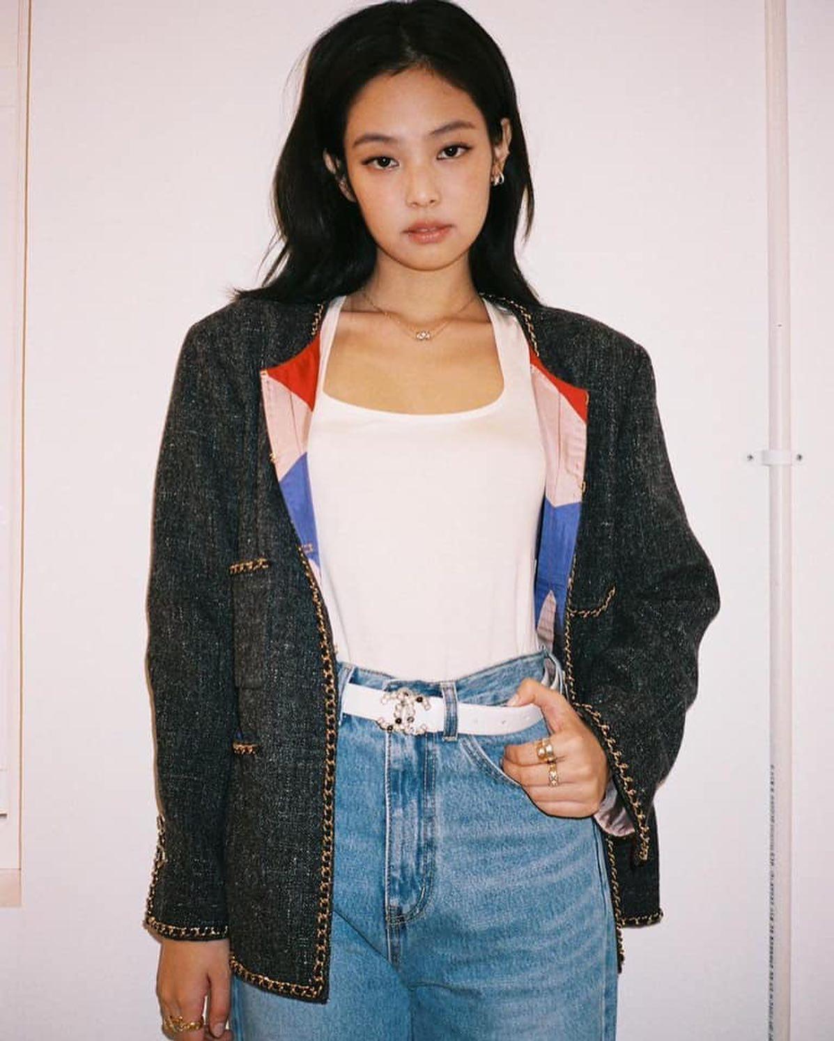 연말을 책임질 트위드🖤✨ 이미지