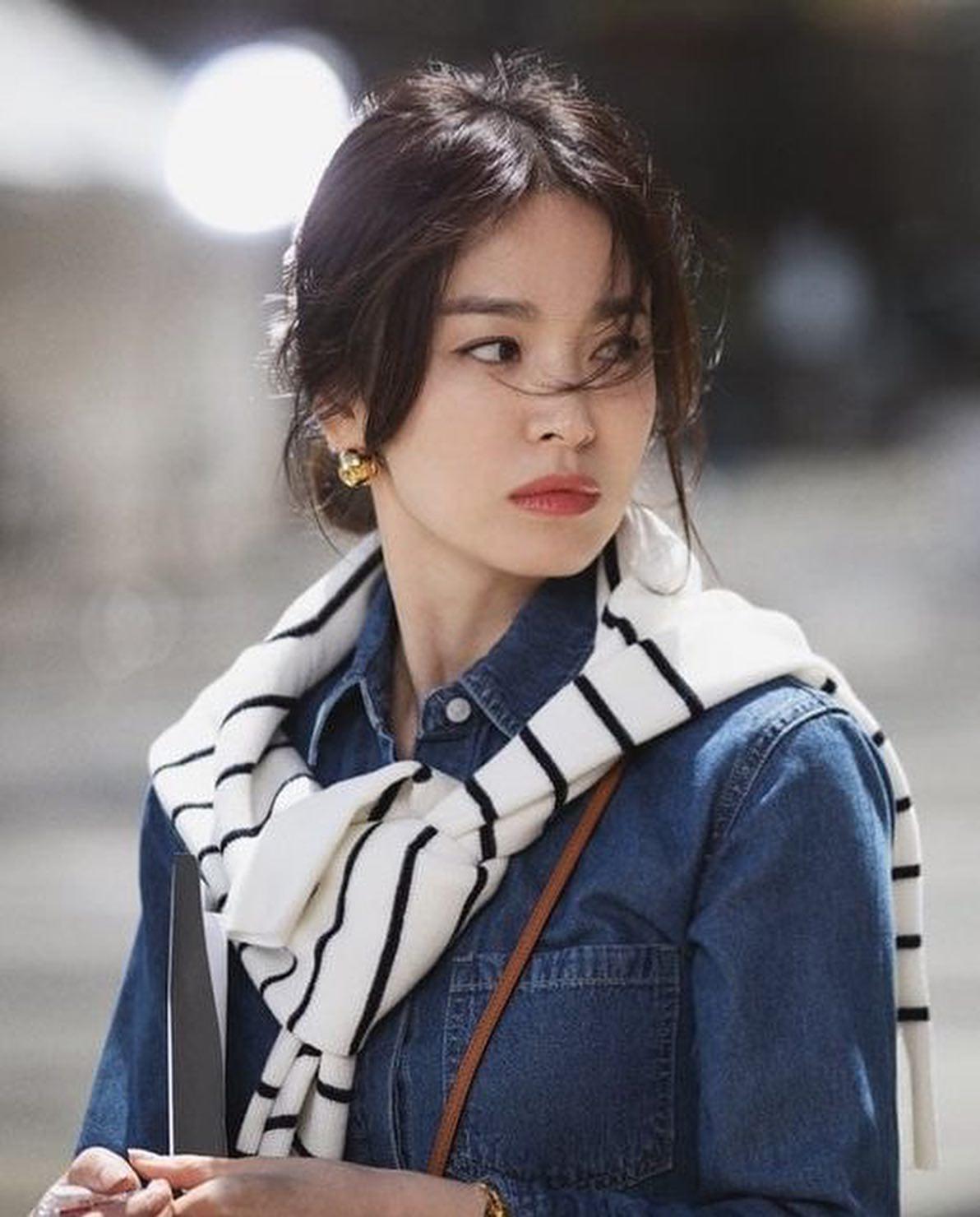 분위기부터 럭셔리한 혜교언니💫 이미지8