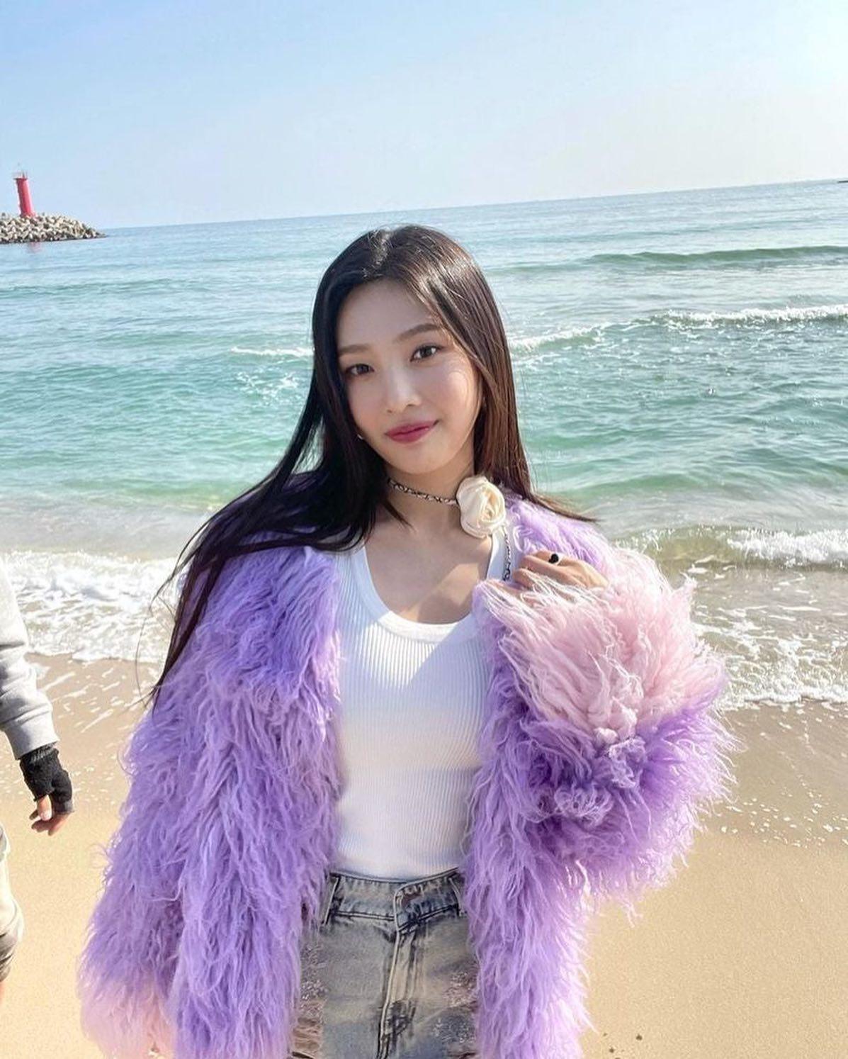 섹시와 뽀작함 다 가진 조이🖤 이미지9
