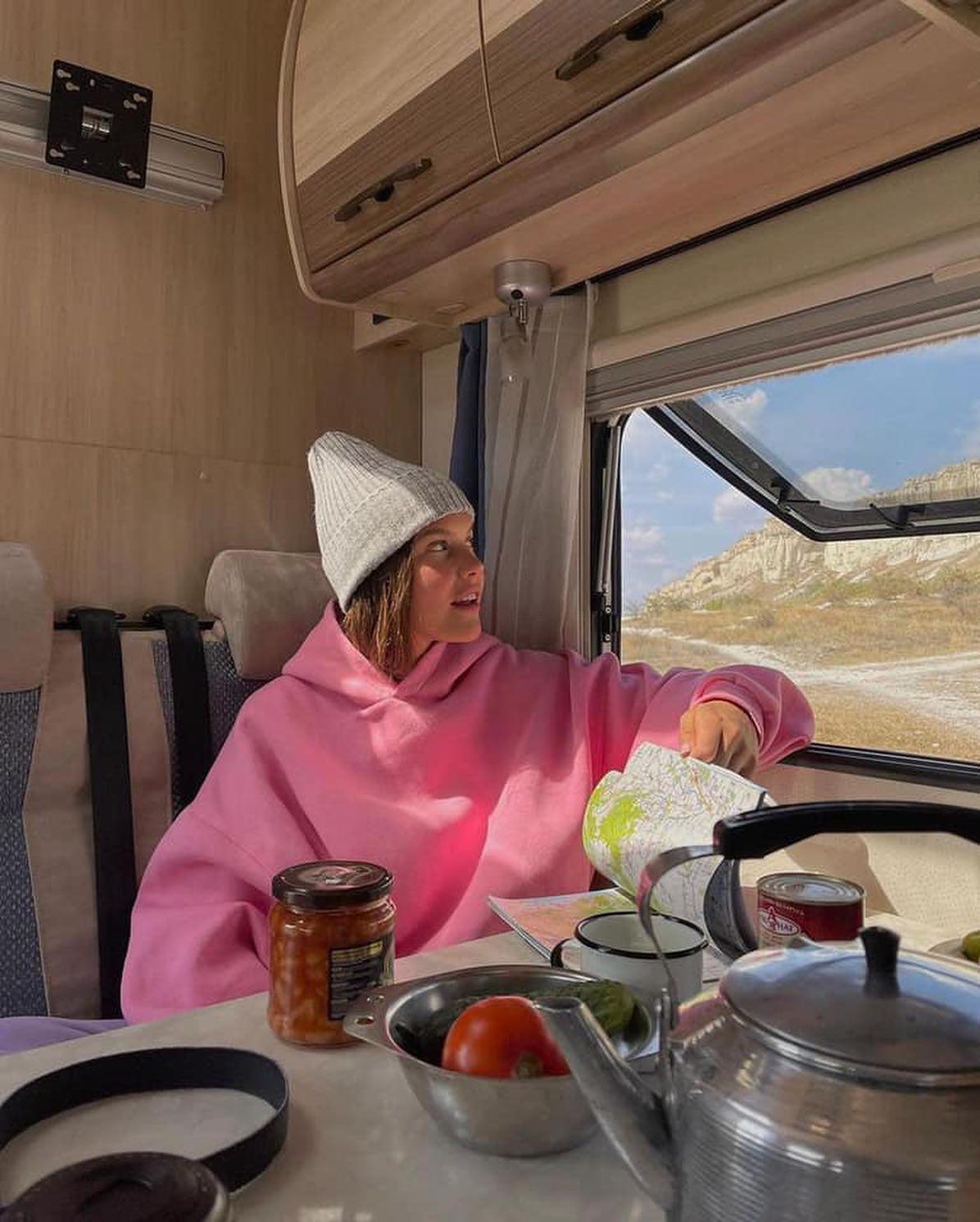 한번쯤 꿈꿔본 차박🚘🤍 이미지2