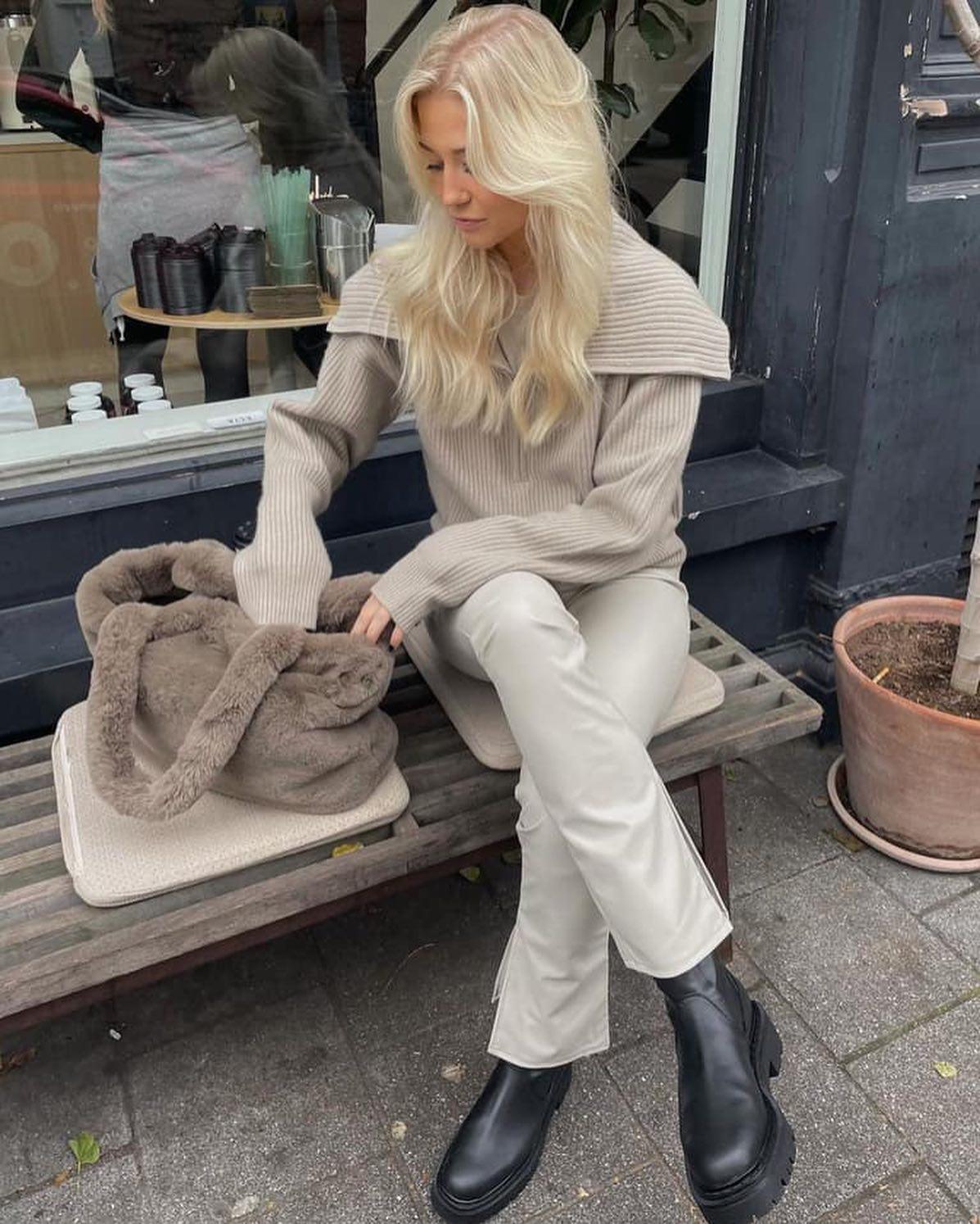 겨울엔 빅백이@끌린다👜🖤 이미지6