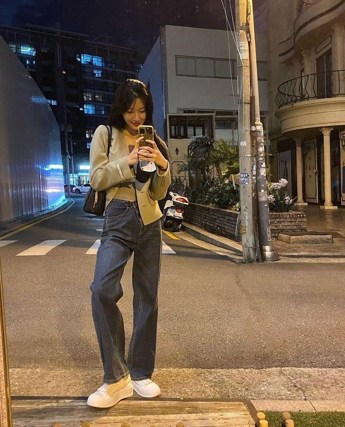 문가영의 고혹적인 코디무드❣️💙 이미지2