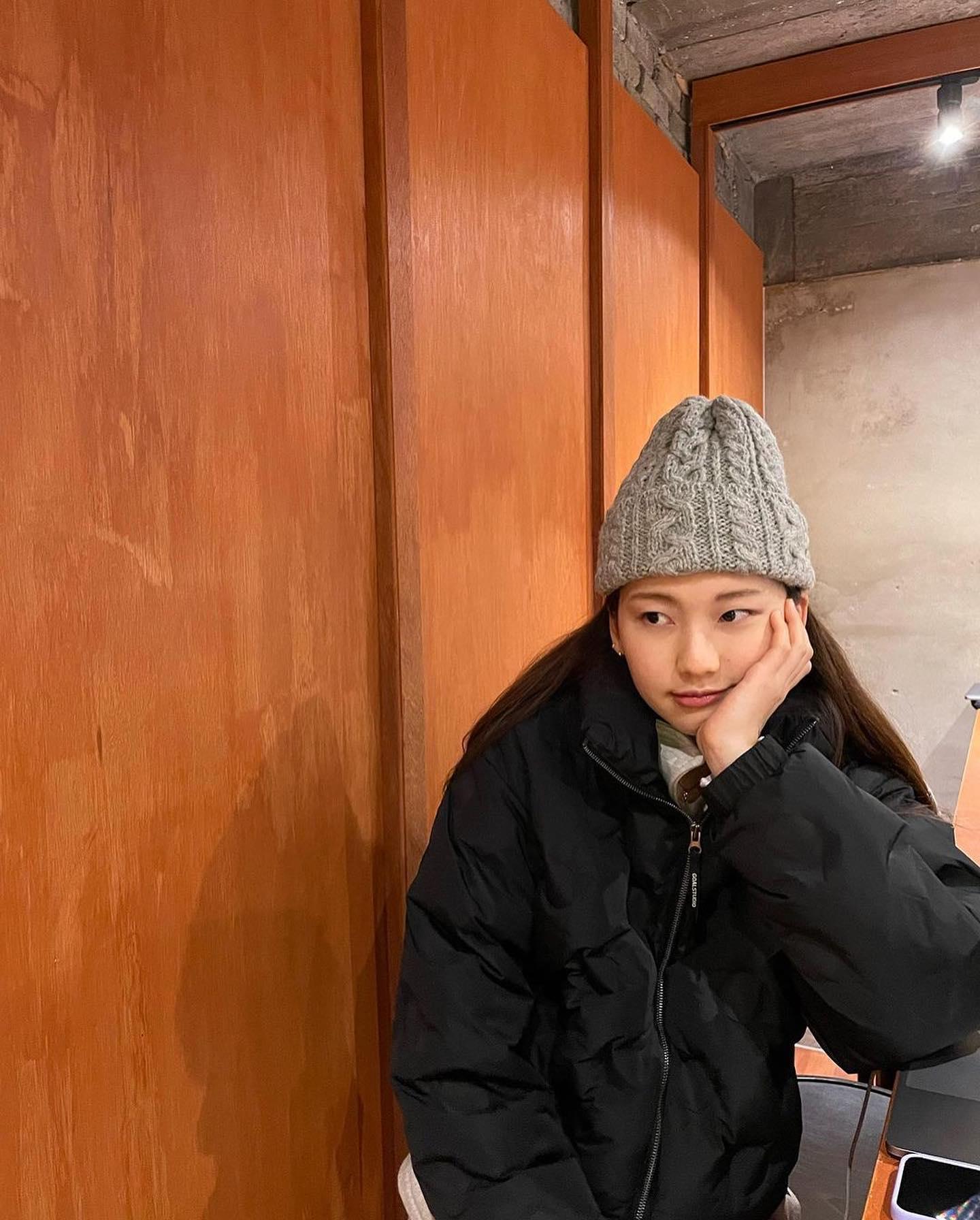 FC구척장신🖤💚꾸안꾸 @패딩룩 이미지9