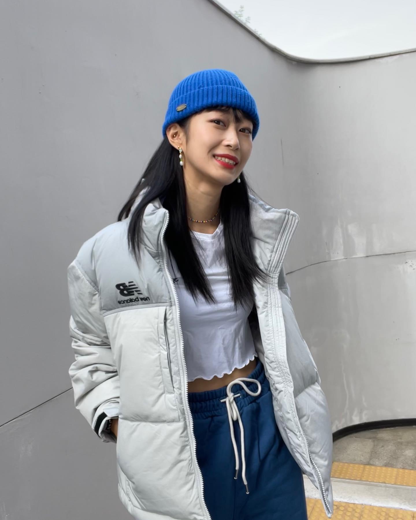 겨울 코디 찰떡템🤍🧡뉴발 숏패딩 이미지10