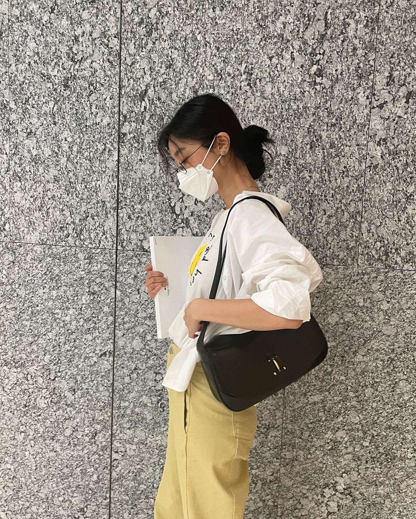 이런 바게트백 코디🖤💛하고싶어 이미지10