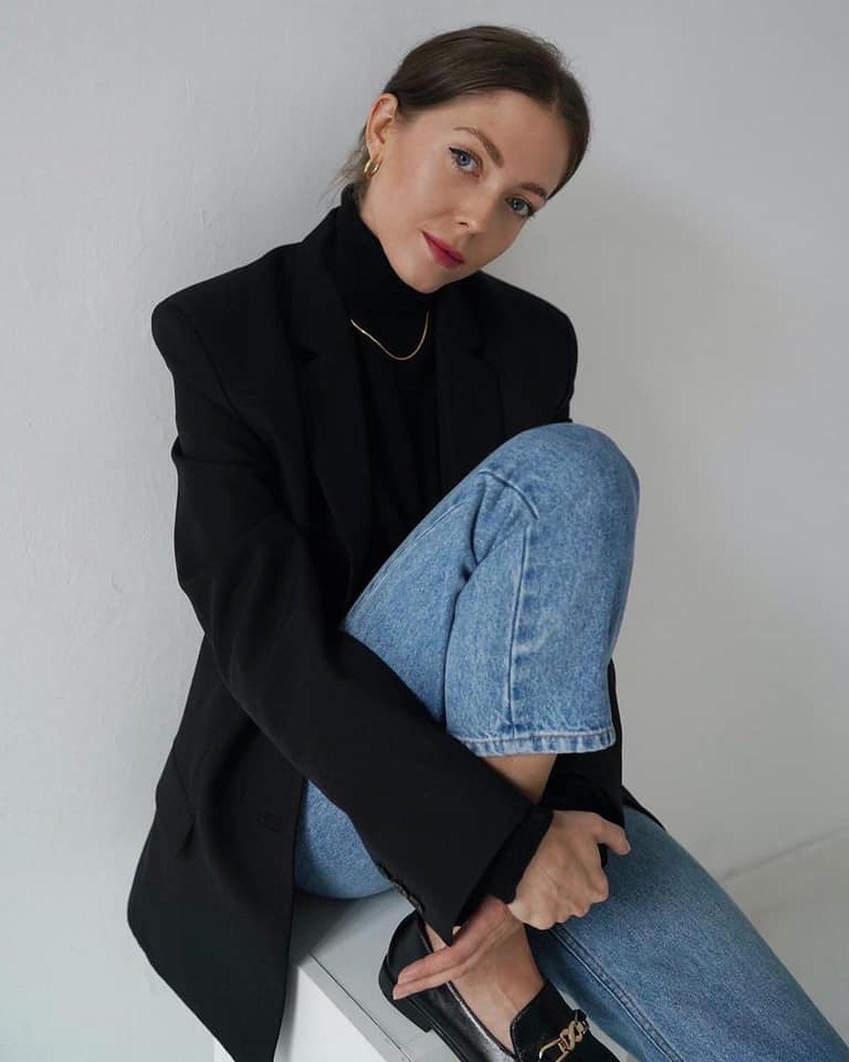 검정 목티의 분위기🖤✨ 이미지4