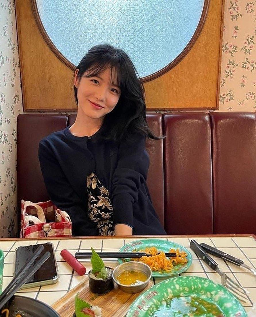 오피스 캐주얼은 신예은처럼🧡🎶 이미지2