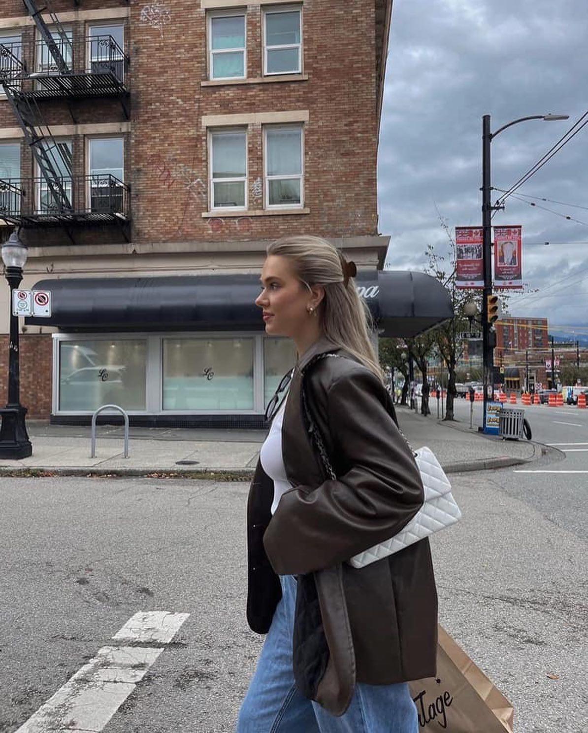 레더자켓 취향대로 입기🖤❤️ 이미지4