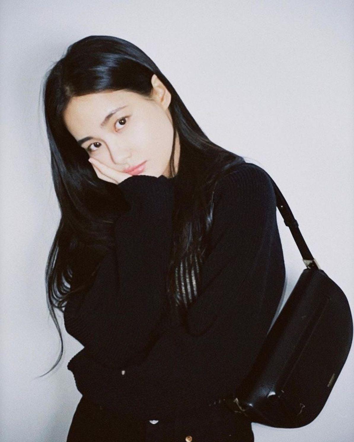 인형미모 수주언니 피드구경🖤🎀 이미지2