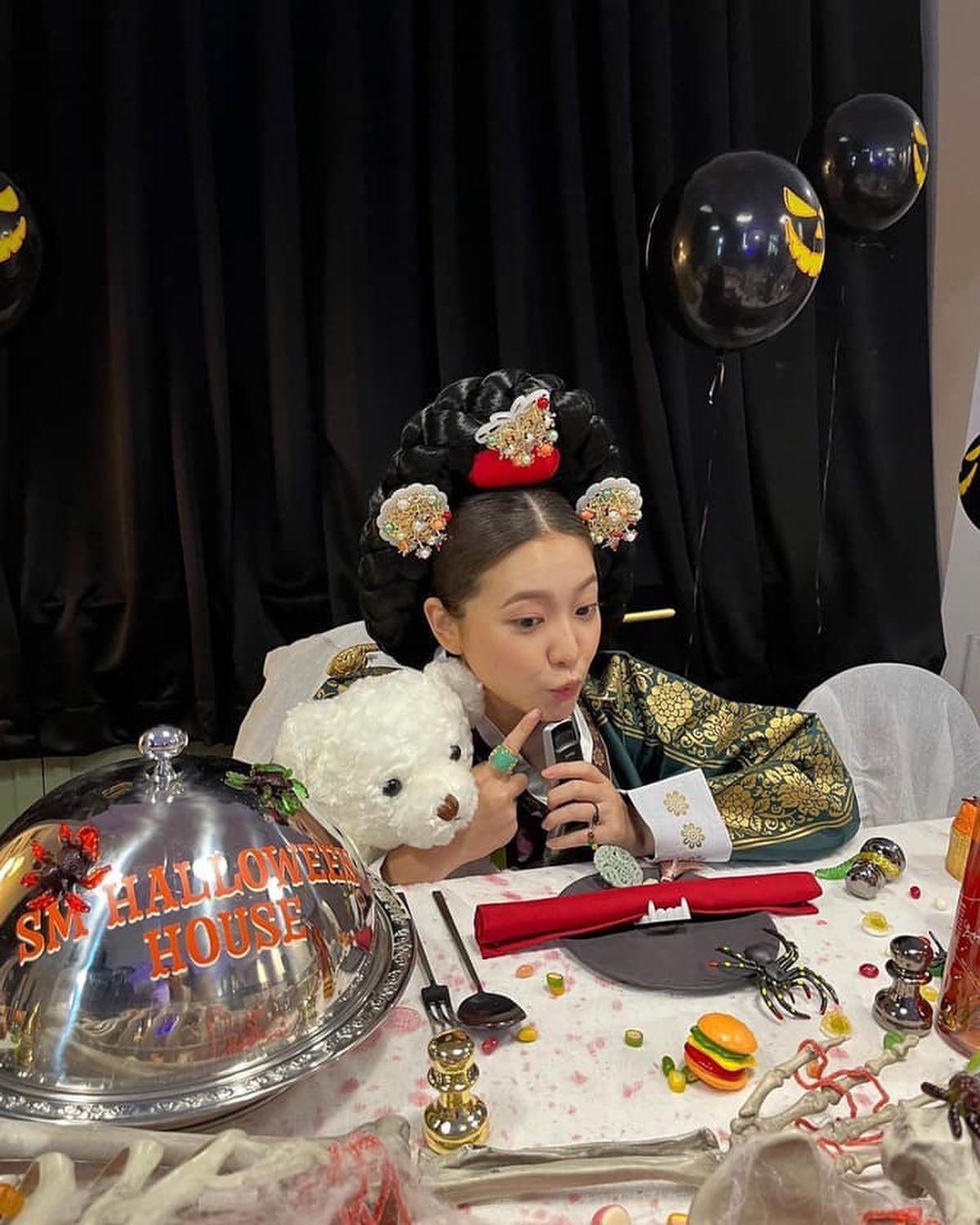 갈수록 매력 넘치는 예리 데일리💜 이미지2