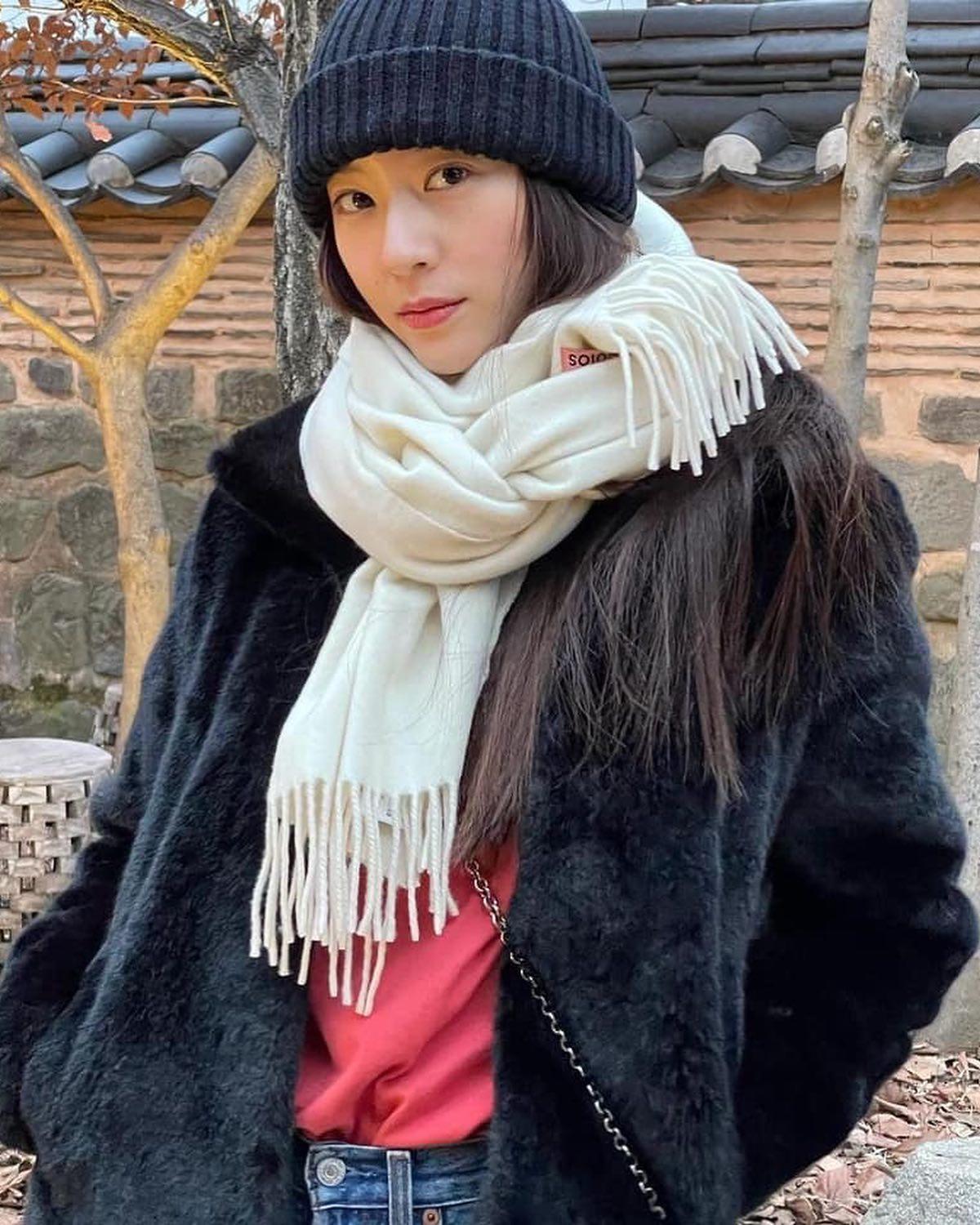 비니 쓰고 싶어지네🧶🤍 이미지