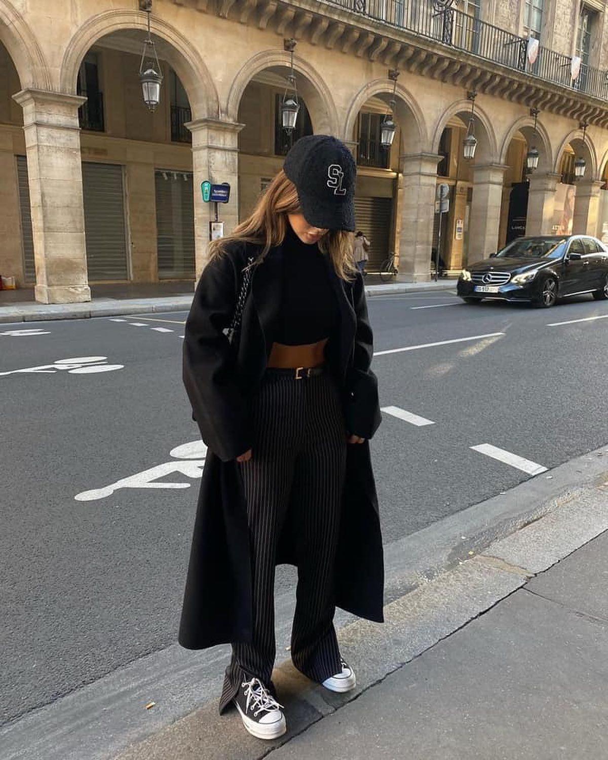 심플한 슬랙스룩 @참고🖤 이미지