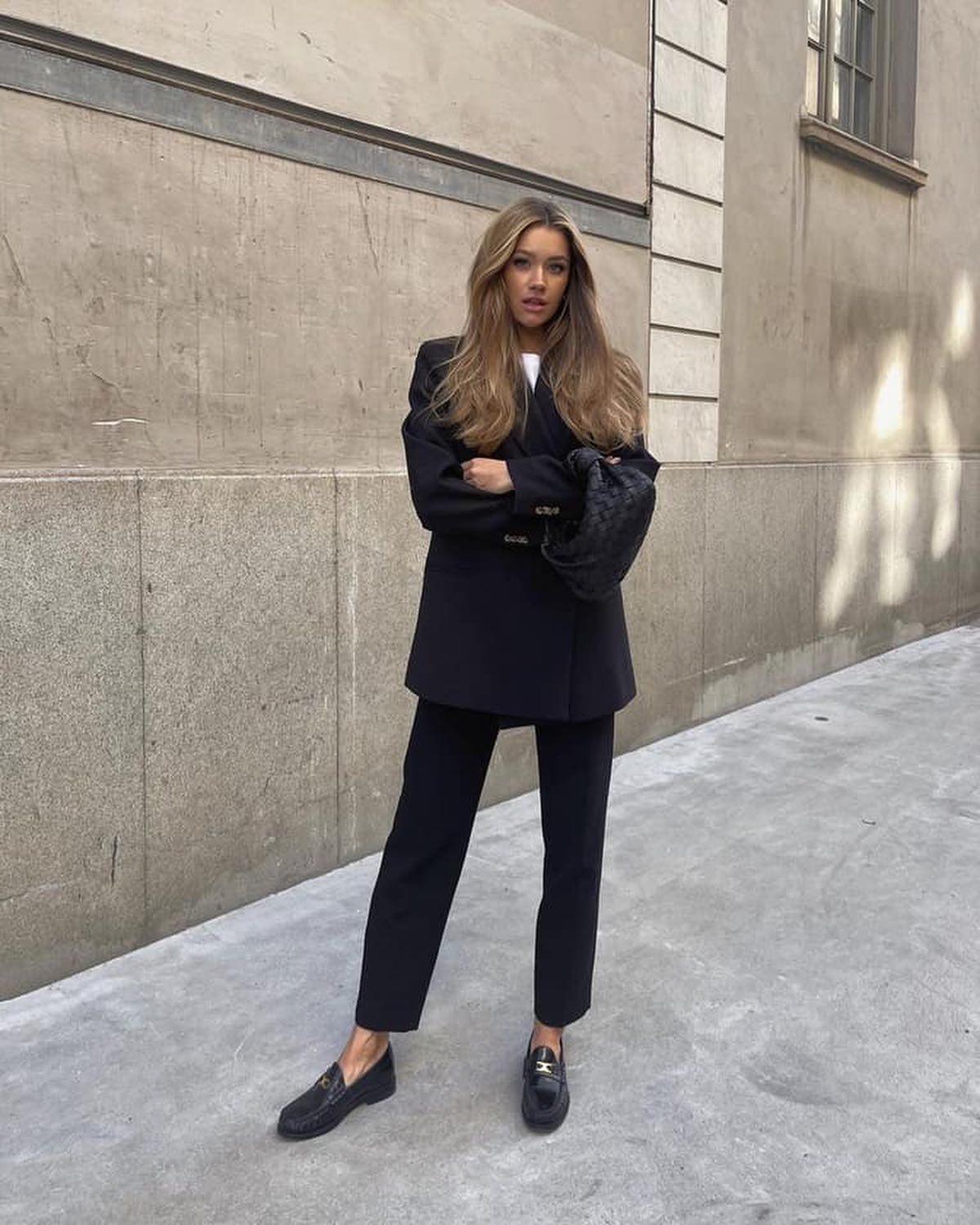 심플한 슬랙스룩 @참고🖤 이미지2