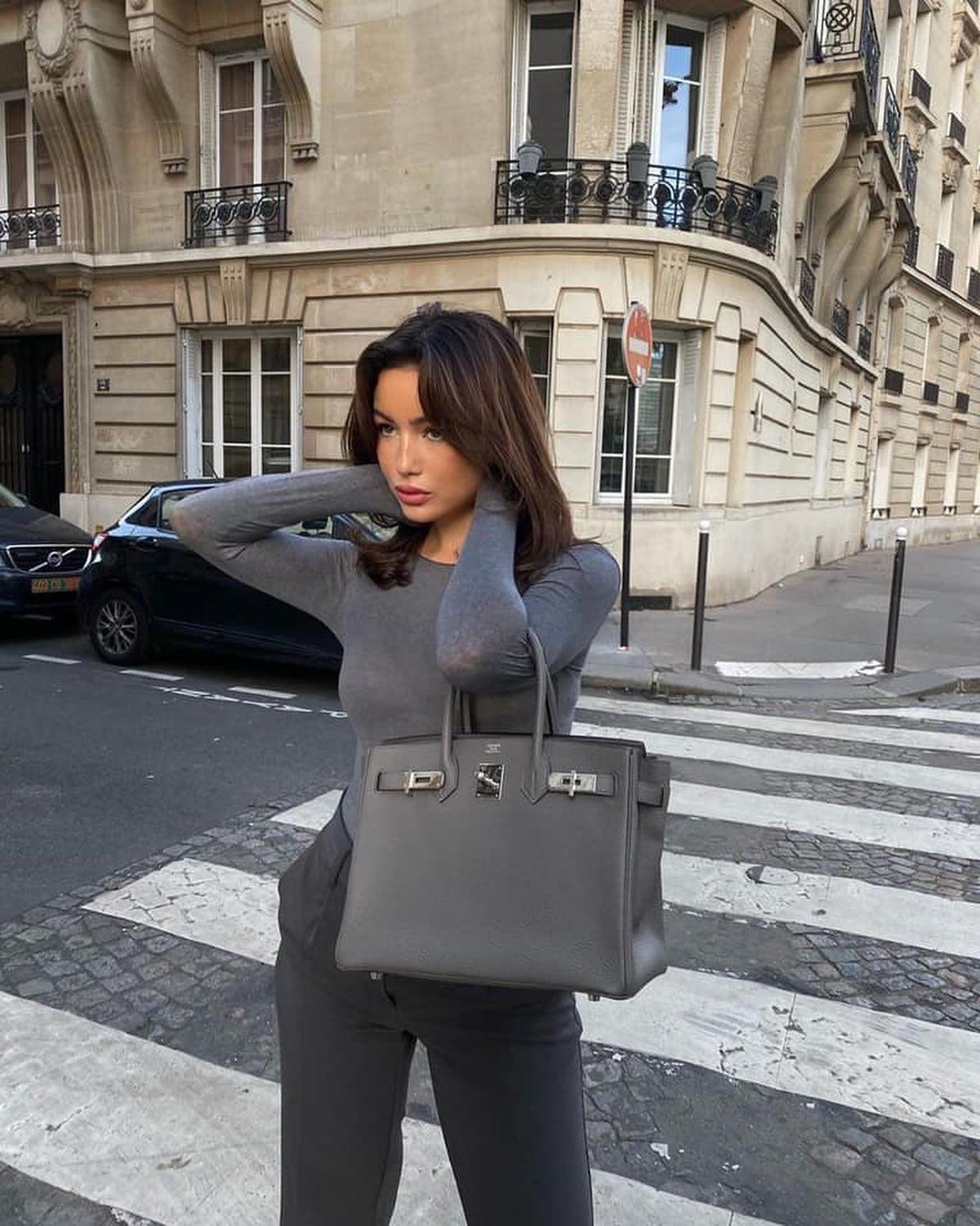 심플한 슬랙스룩 @참고🖤 이미지4