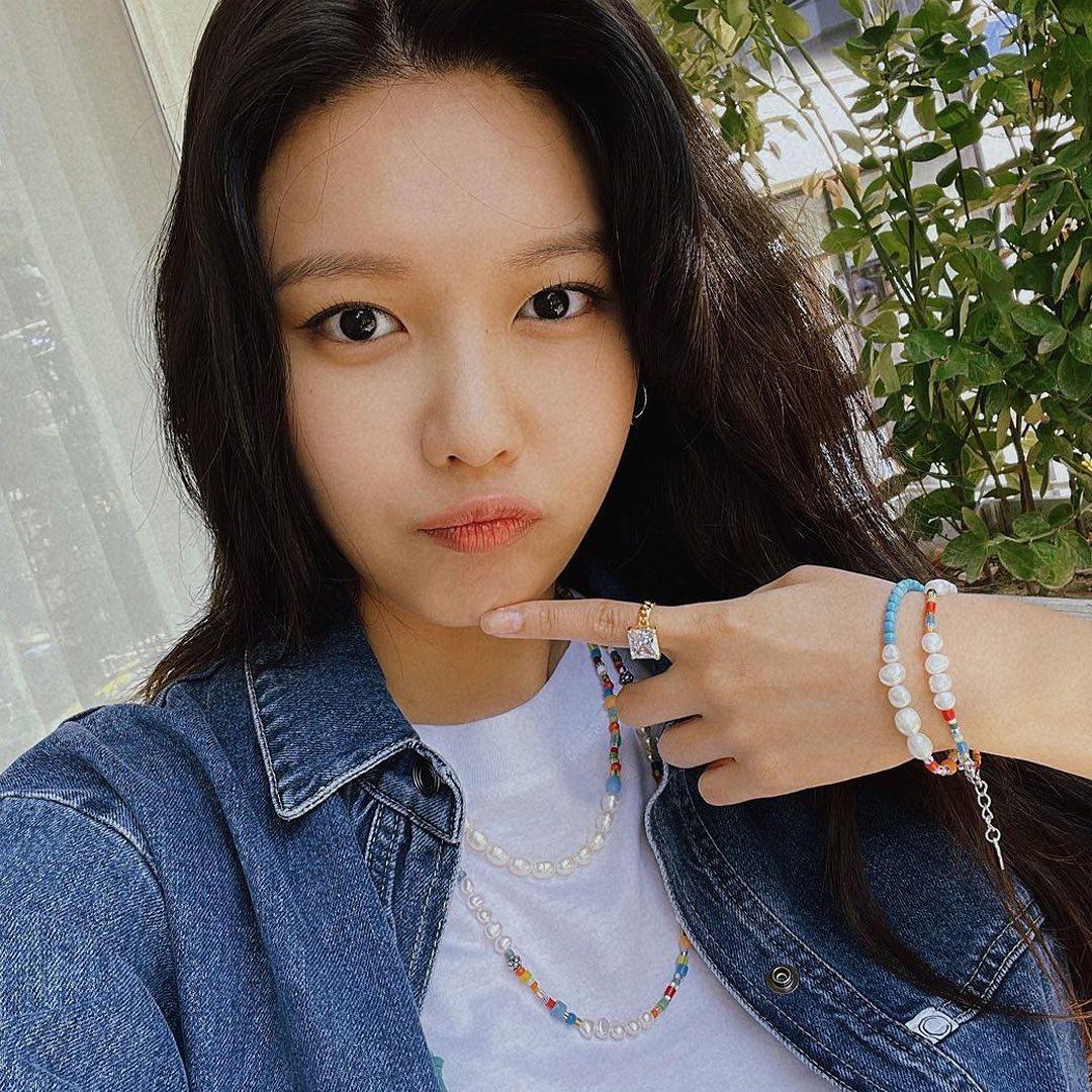 데일리 KEY@포인트 주얼리로💎
펄비즈 & 스트립 목걸이💚💛추가 이미지2