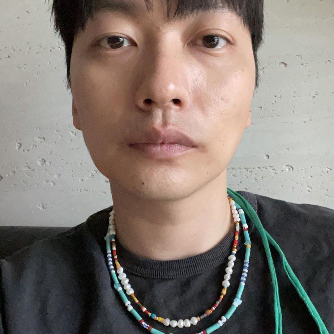 데일리 KEY@포인트 주얼리로💎
펄비즈 & 스트립 목걸이💚💛추가 이미지4