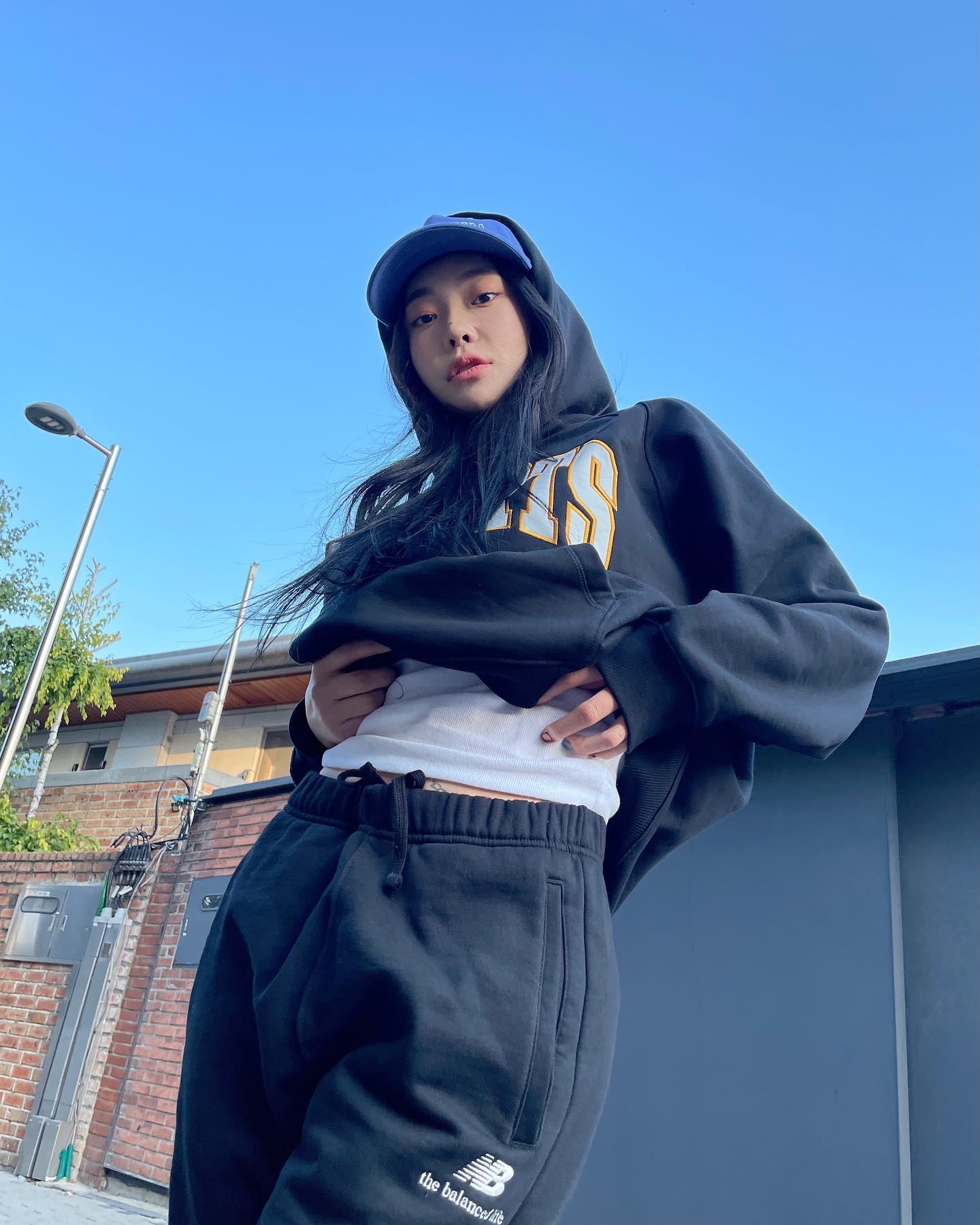 뉴발 아메리칸 무드🇺🇸💙셋업코디 이미지9