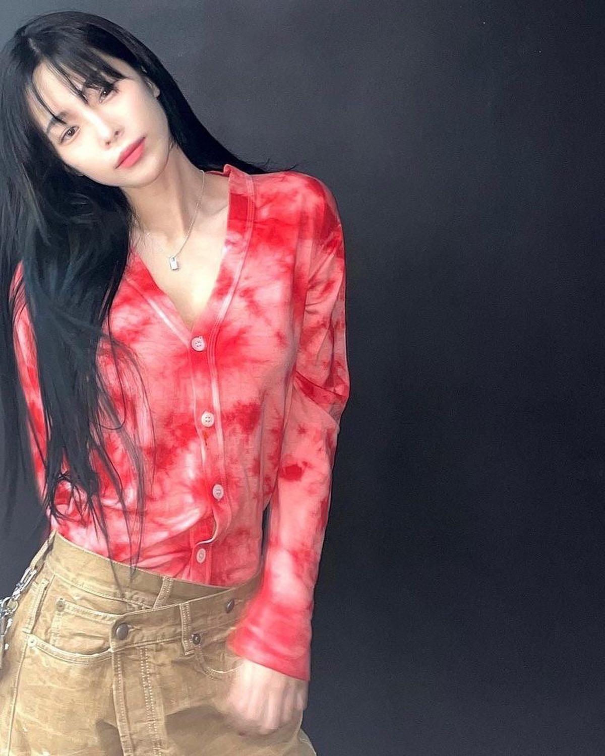 조녜로운 헤이즈 코디구경💕🌻 이미지1