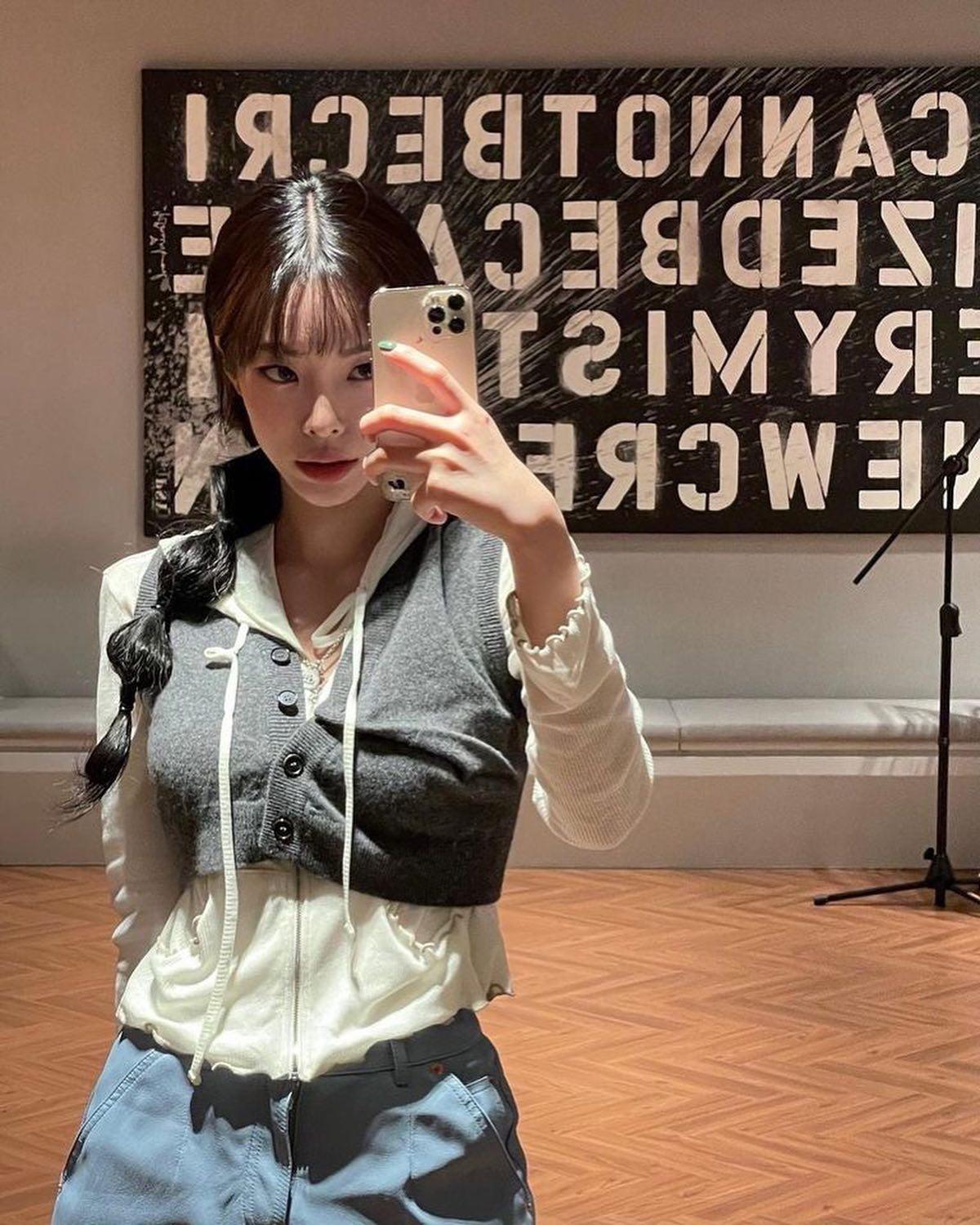 조녜로운 헤이즈 코디구경💕🌻 이미지2