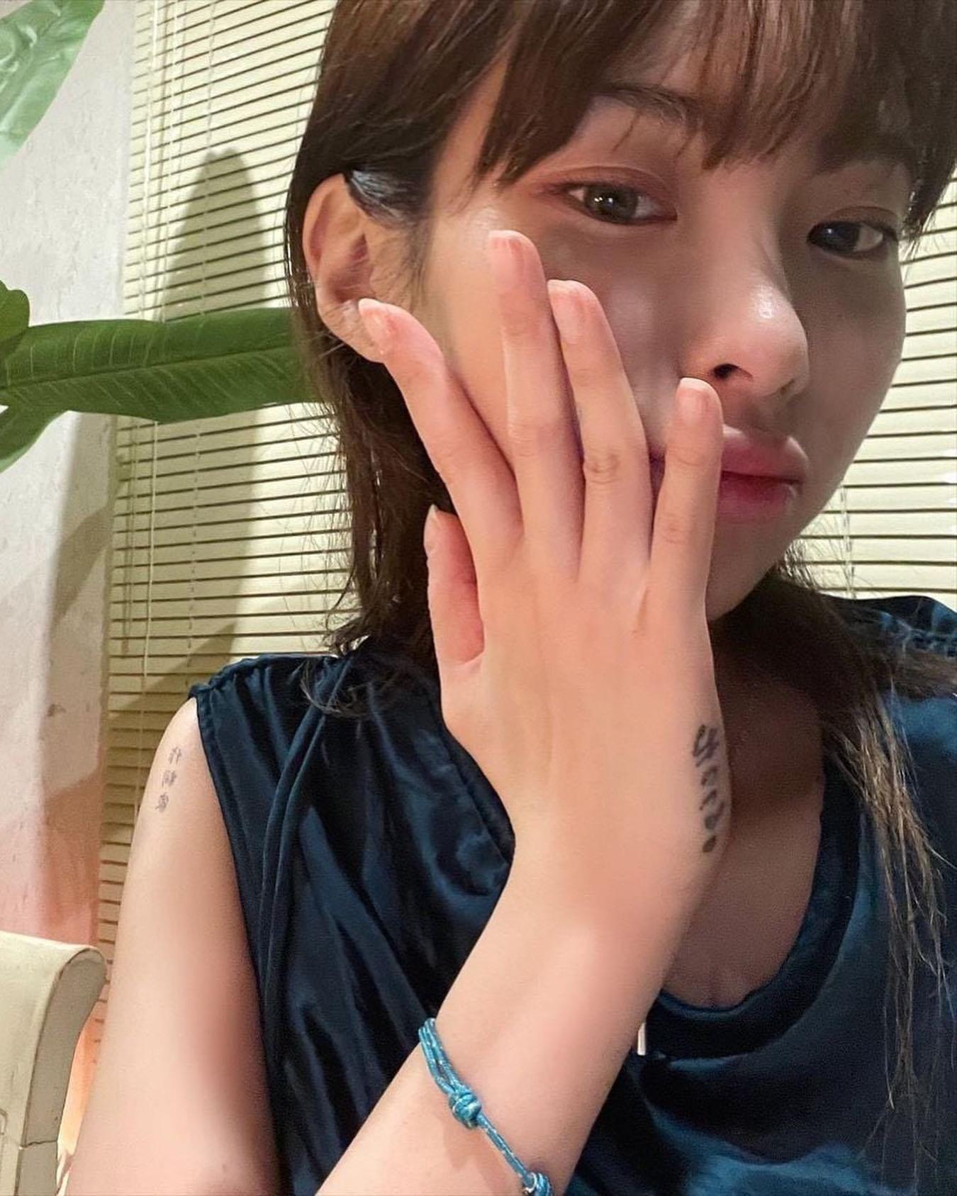 조녜로운 헤이즈 코디구경💕🌻 이미지6