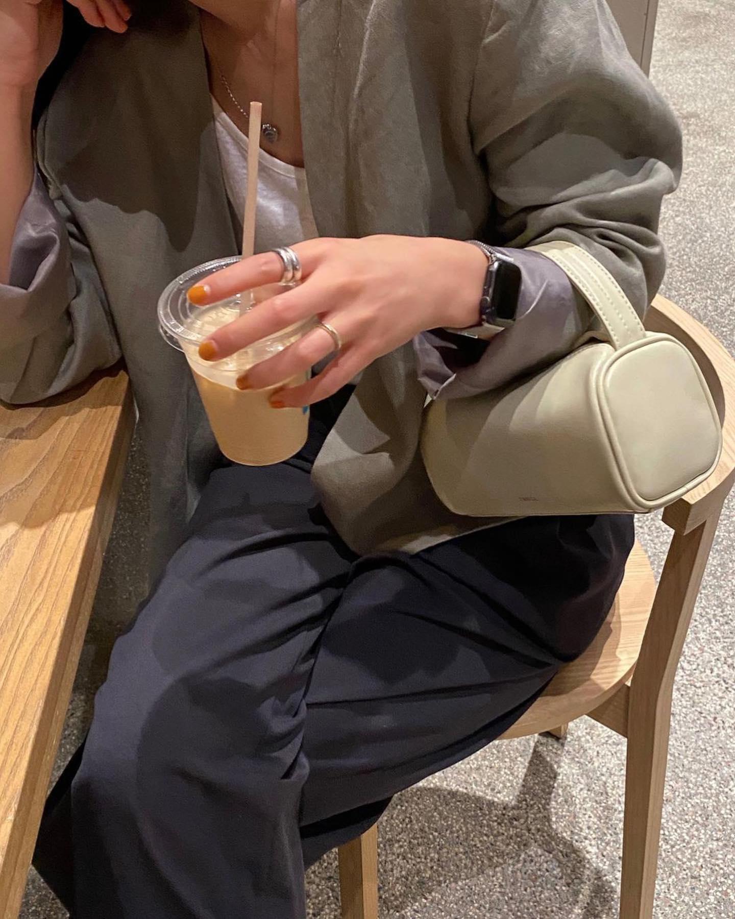 자켓에 @바닐라미니백🤵🏻♀️+👛🍨 이미지4