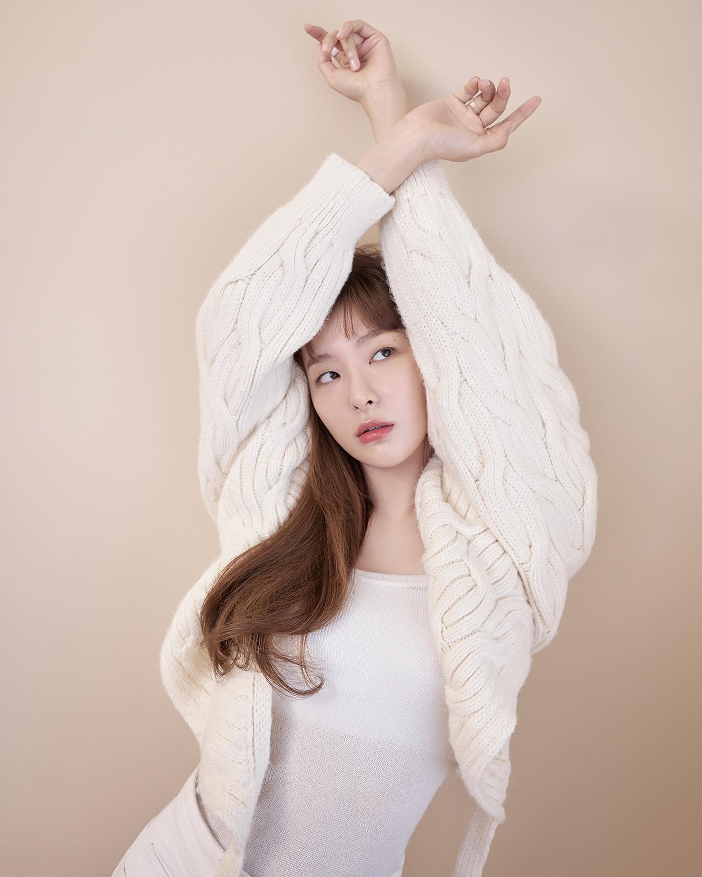 슬기 x 어뮤즈🤍맑은피부 @예뻐​ 이미지6